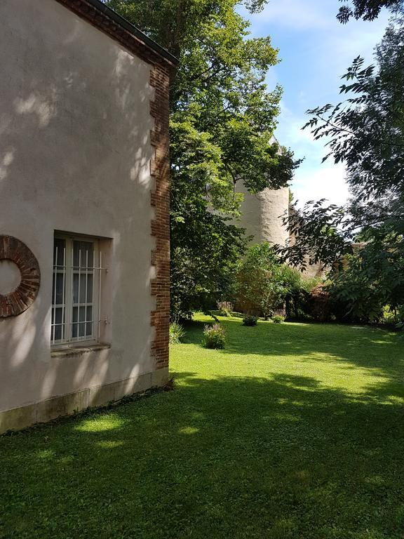 Chateau Mesny Gite Au Fil Des Pages Vic-sur-Seille Экстерьер фото